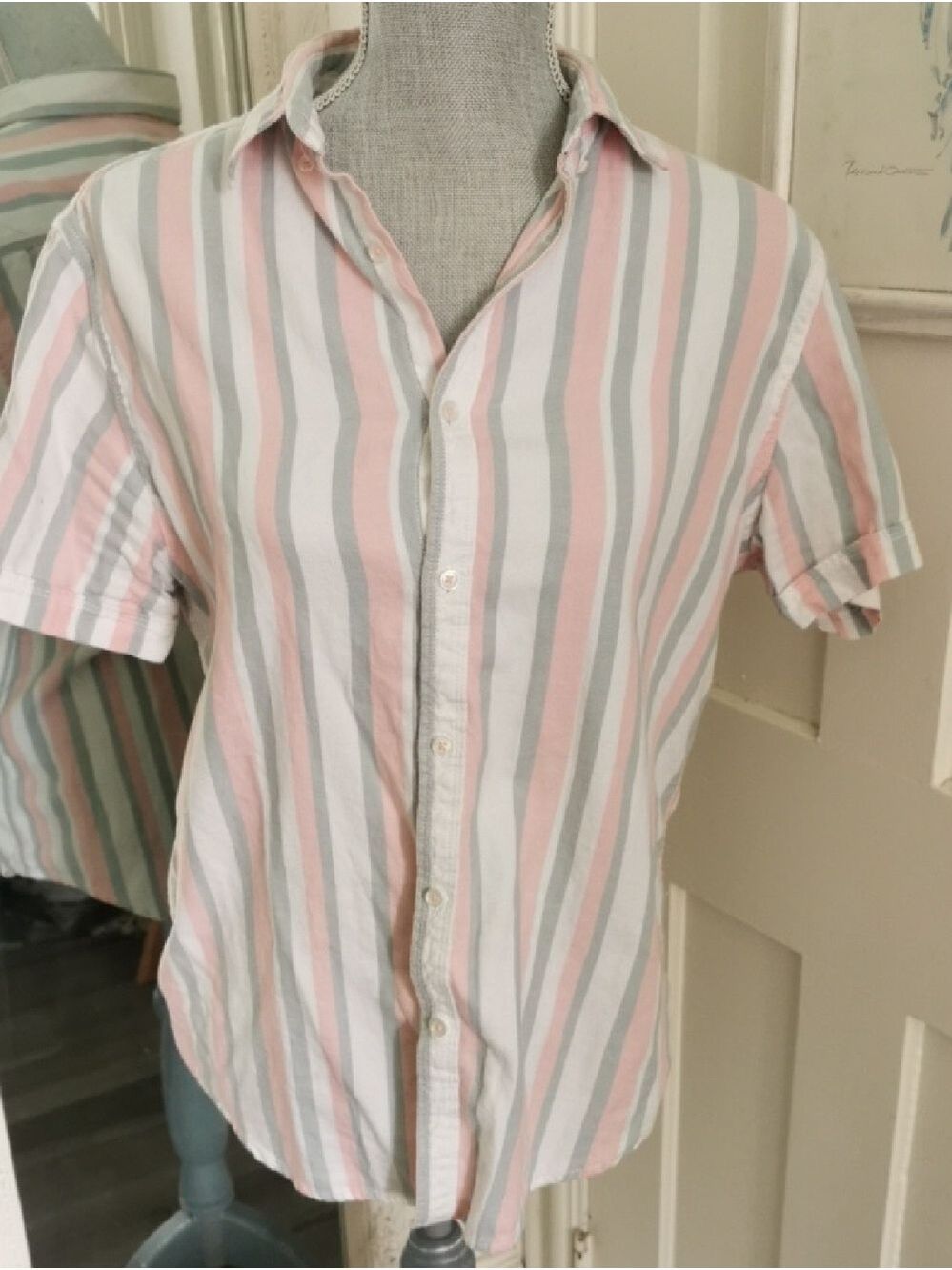Womens Denim & Flower 🌸 Pink/Grey Striped Button Down Casual Shirt. Size M